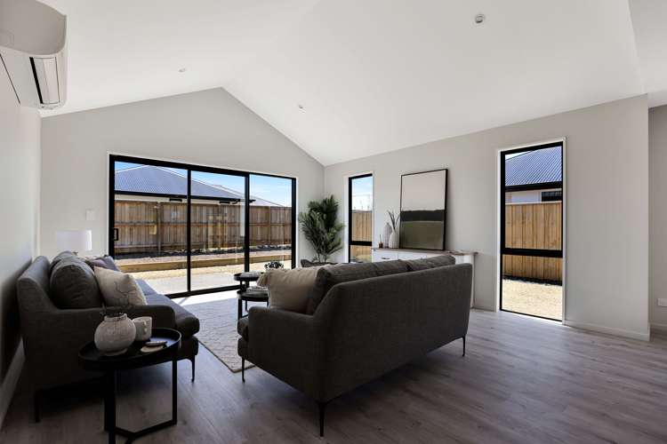 10 Strowan Avenue Elgin_7