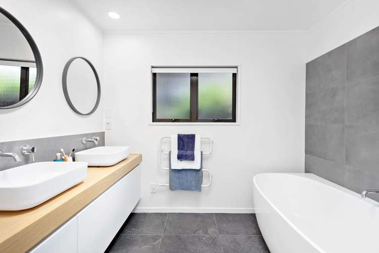 28b Carlton Street Hillsborough_21