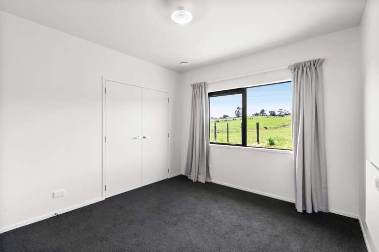 713 Plymouth Road Koru_18