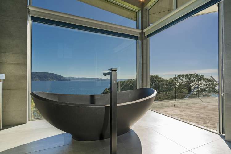 198 Pacific Ocean Slipper Island (Whakahau)_11