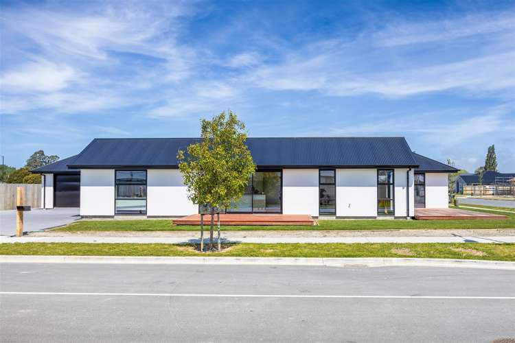 37 Mcquillan Avenue Woodend_17