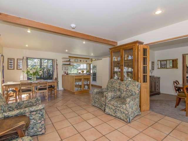 284 Marshs Road Hornby South_3