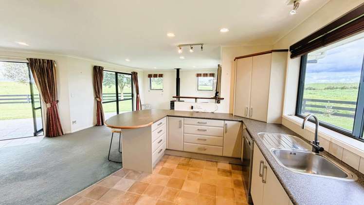 1200 Redhill Road_4