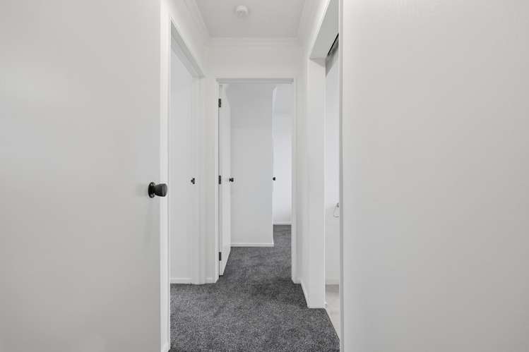 12C Baker Street Caversham_12