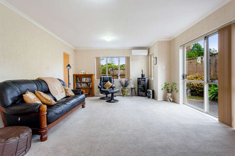 2 Chettle Court New Lynn_11
