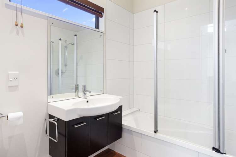 6 Elderwood Lane Edgeware_9