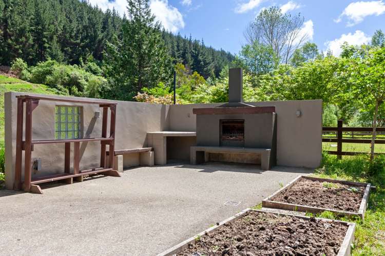 264 Lud Valley Road Hira_21