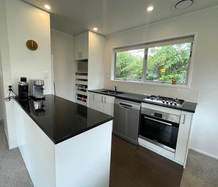 2/16 Harwood Road Mount Wellington_3