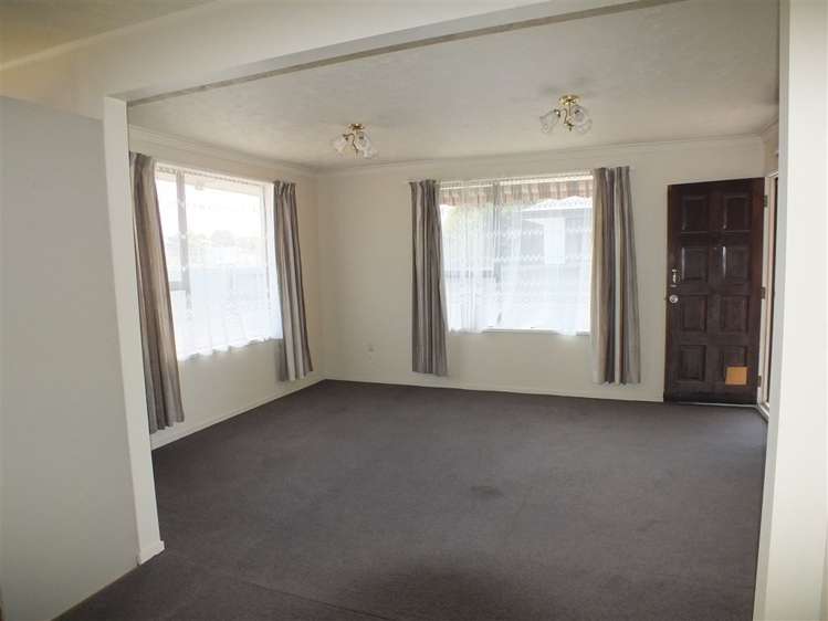 2/471 Wairakei Road Burnside_3