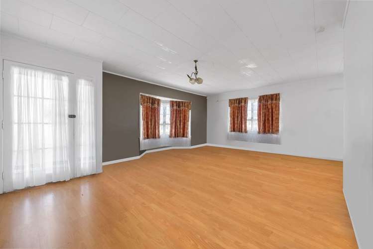 391 Roscommon Road Clendon Park_9