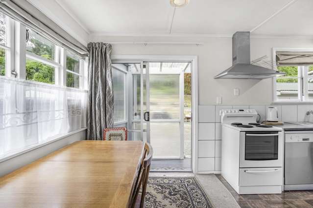 200 Waddington Drive Naenae_3