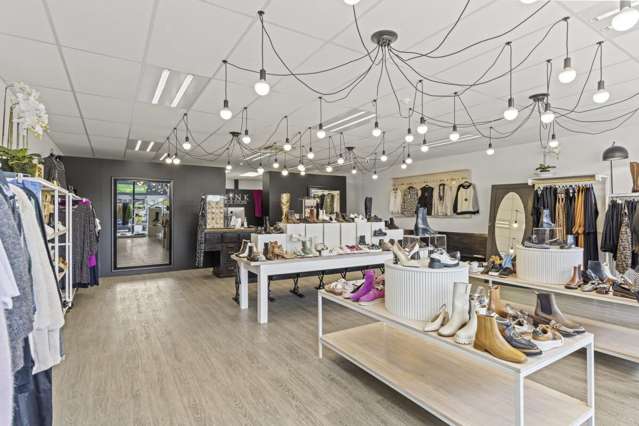 Shop 5 1027 Ferry Road Ferrymead_2