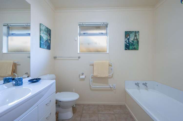 5 Sorrento Way The Wood_12