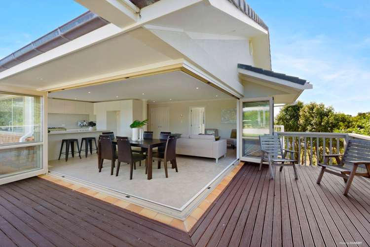 34 Beauvoir Avenue Matakatia_4