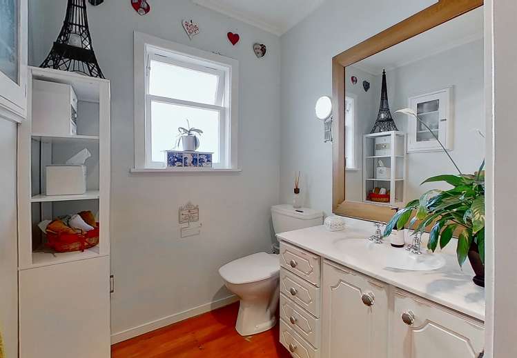 19b Bolton Street Blockhouse Bay_11