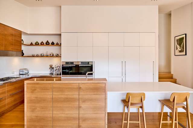 4 Francis Bell Grove Lowry Bay_3