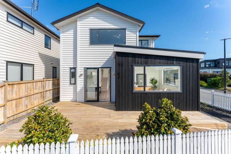 58 Craigs Way Hobsonville_7