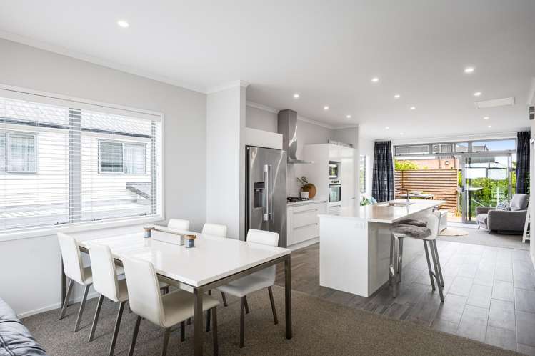 74 Caldera Drive Long Bay_6