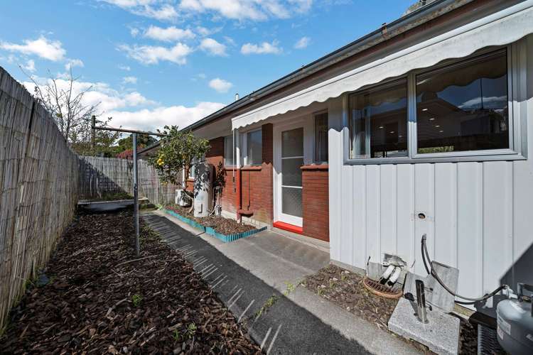 3/1 Ribblesdale Road Henderson_16