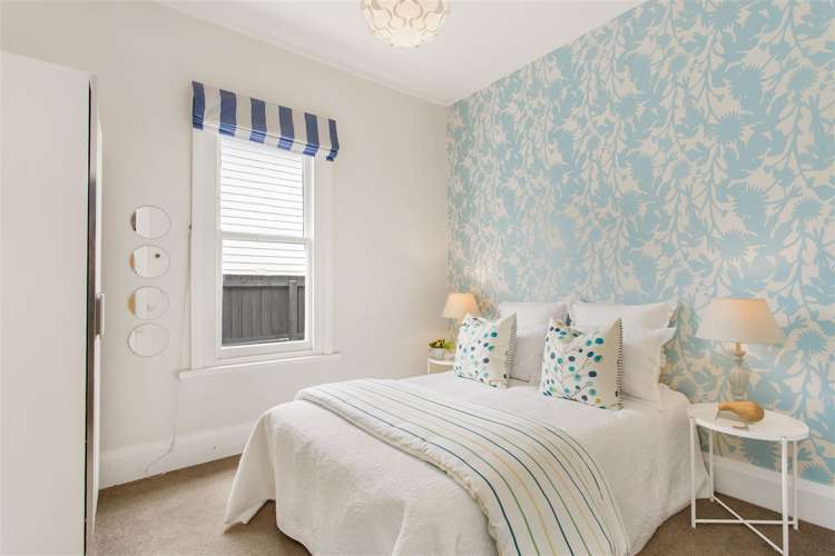 216 Springfield Road Saint Albans_11