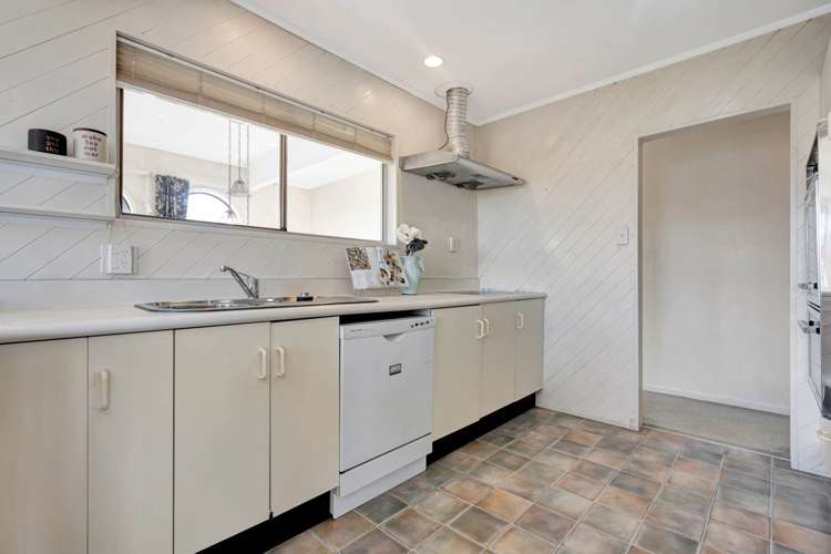 1 Vanbrugh Place Bucklands Beach_13