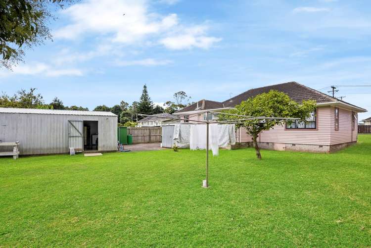 5 Nola Crescent Otara_27