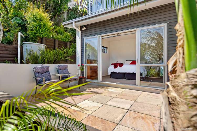 22 Edgerton Road Te Atatu Peninsula_10