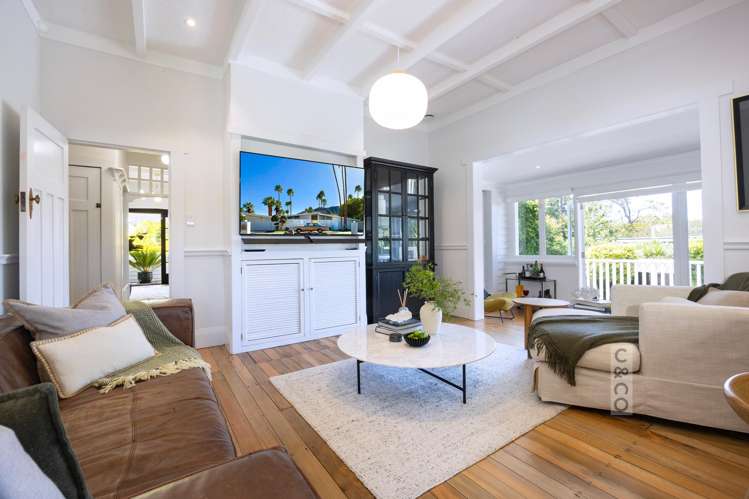 56 Queen Street Riverhead_31