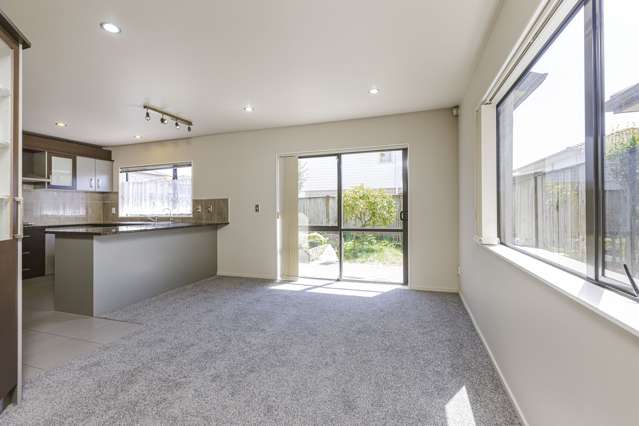 31 Janway Avenue Flat Bush_2