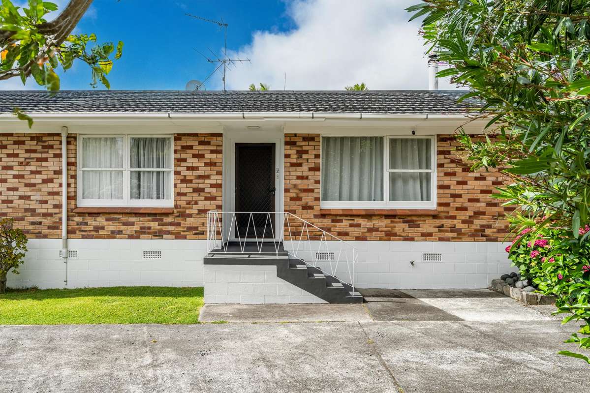 2/102 Victoria Street_0