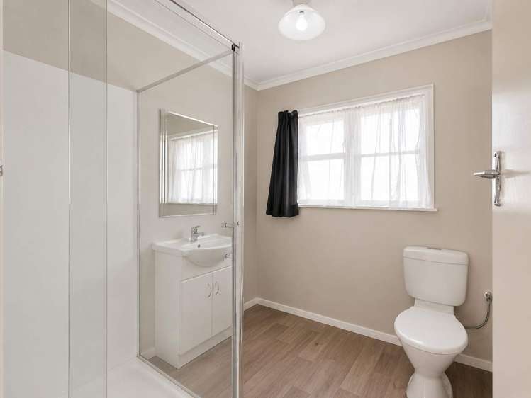 3/64 Gibbons Street_5