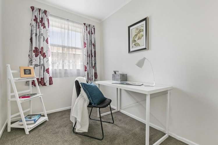 10 Awatere Street Clover Park_10