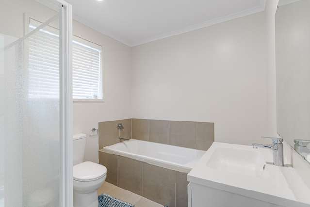 3 Akeake Lane Manurewa_3