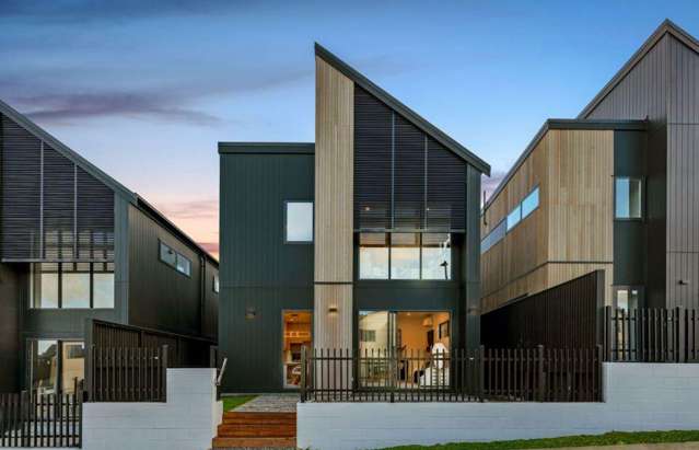 Last Chance! Must-Sell Hobsonville Home – Act Now!