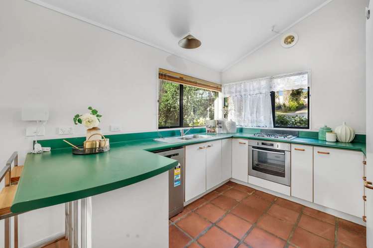 57A Staveley Avenue Mt Roskill_3