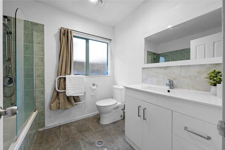 99A Mead Street Avondale_16