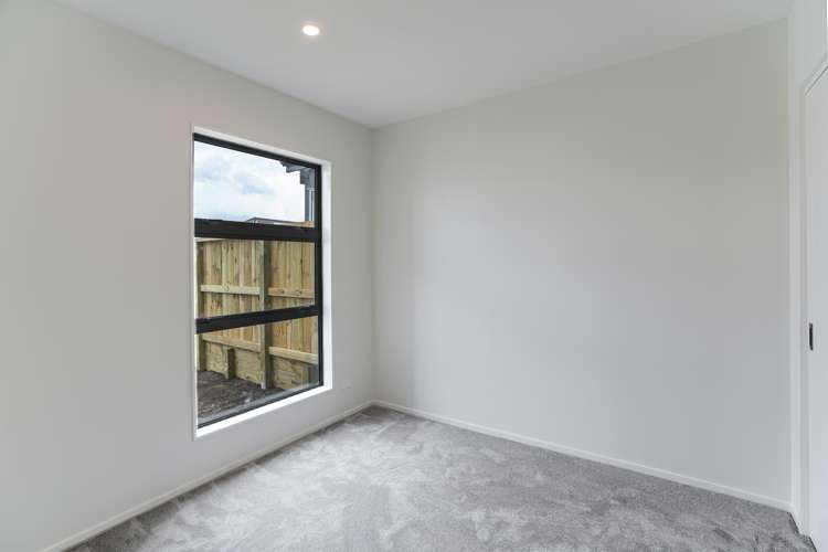 17 Puwha Street Massey_14