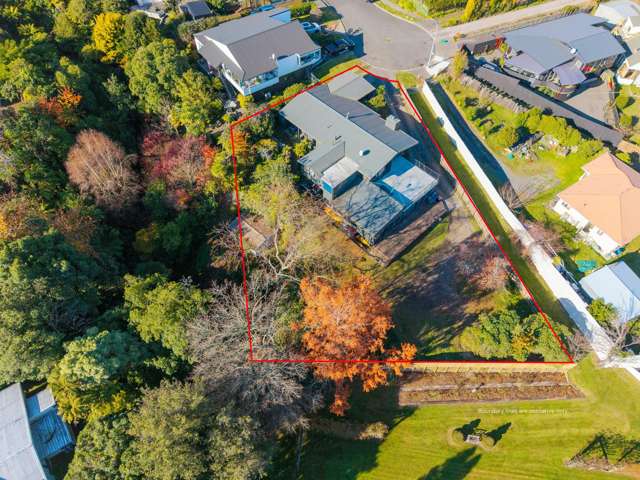 Prime Hilltop real estate - bring your vision