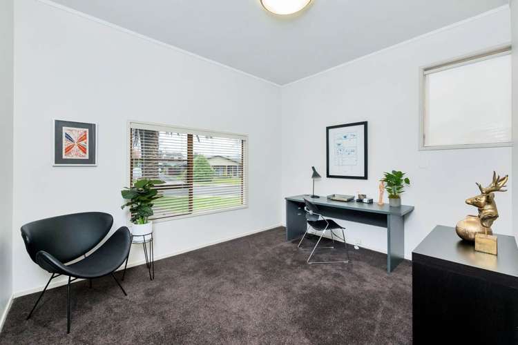 10 Matuhi Rise Henderson_18