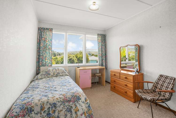 20 Lynda Avenue Paparangi_7