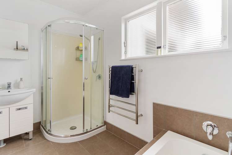 1/170 Clevedon Road Papakura_14