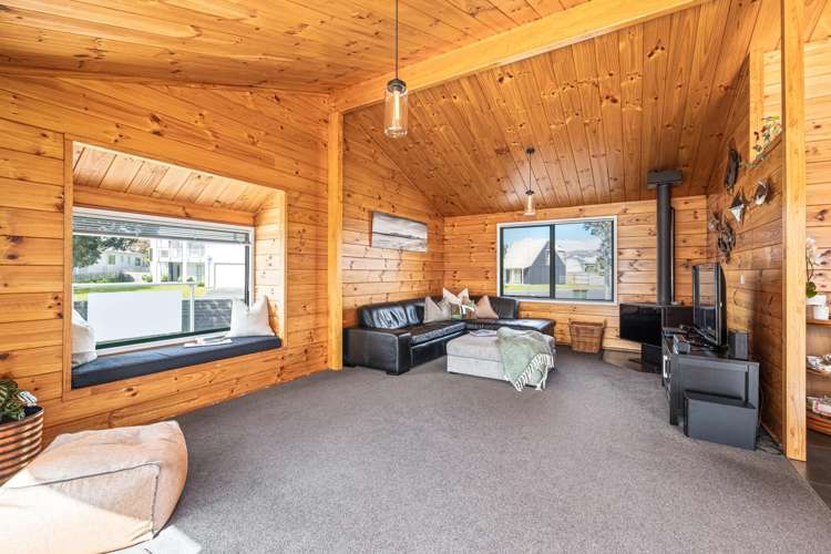 201 Omaha Drive Omaha_12