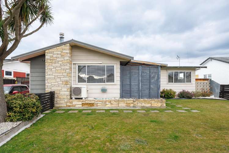 69 Alexander Avenue_0