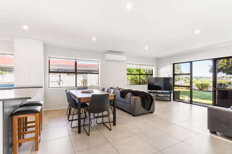 7 Riksha Place Conifer Grove_13