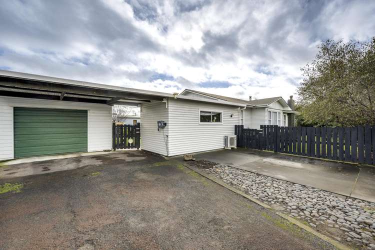 1214 Willowpark Road North Mayfair_15