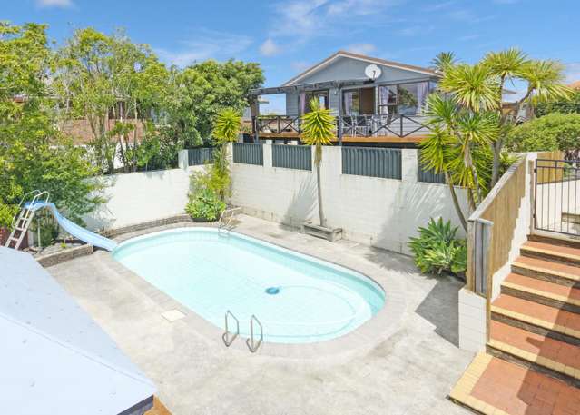 67a Waimumu Road Massey_1