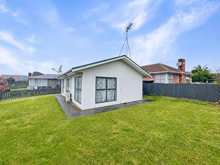  A/1 Wood Avenue Māngere East_1