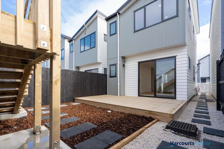 32 Whare Kauri Road Papakura_11