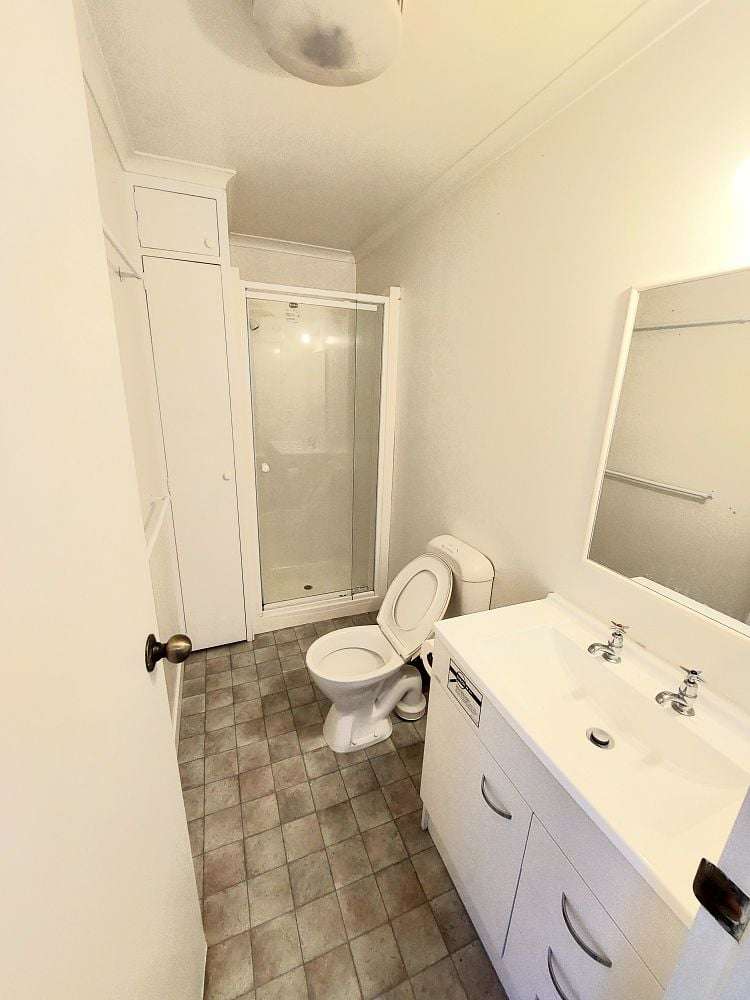 89 Ferguson Street West End_6