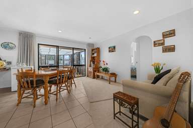 120 Walter Strevens Drive_4